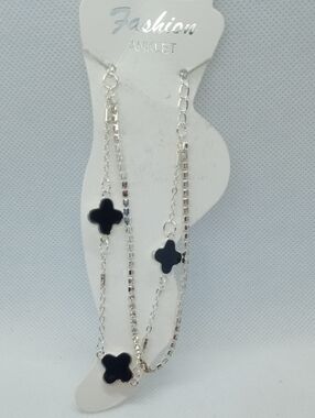 ENAMELED 4 LEAF CLOVER ANKLET